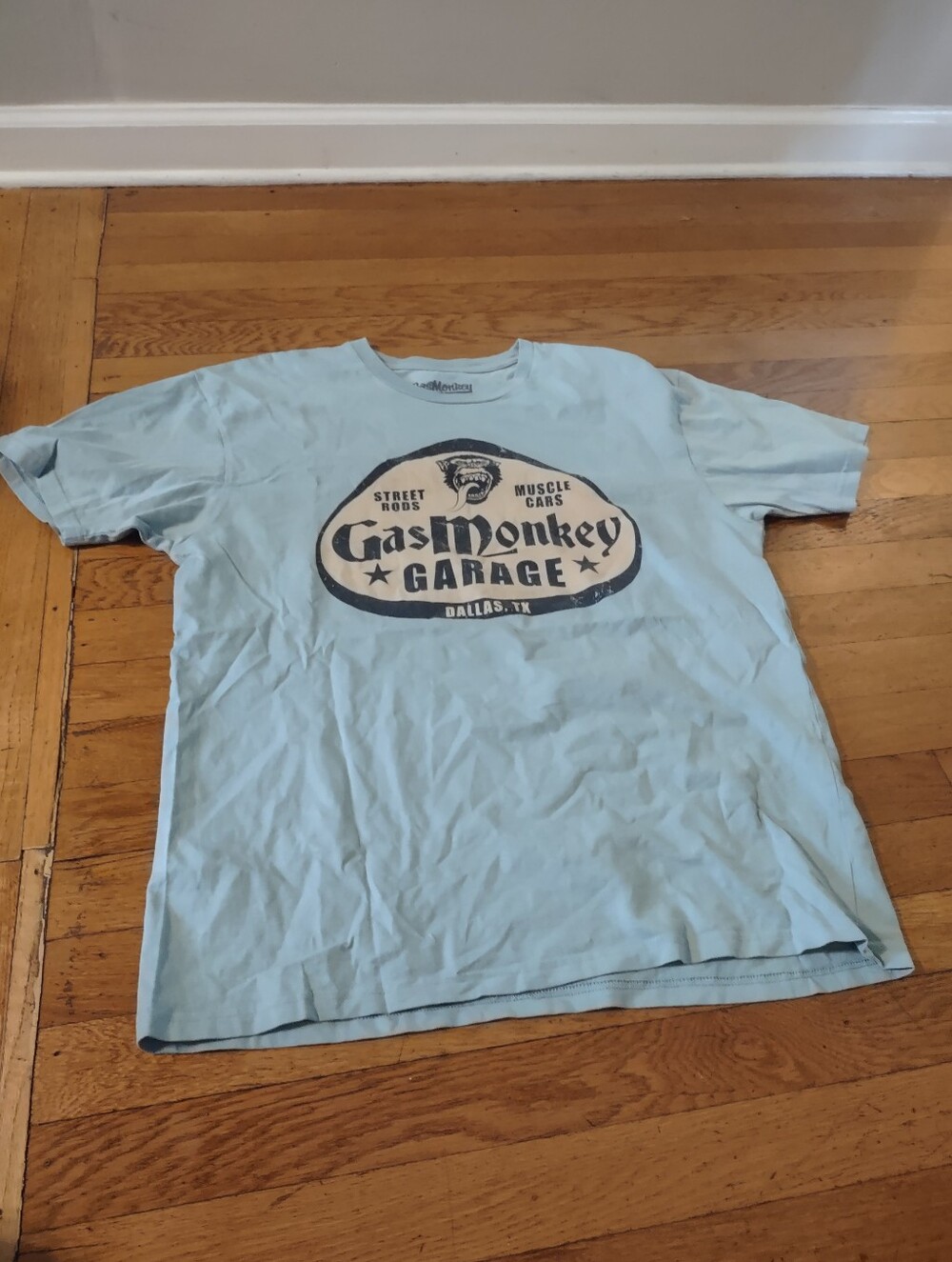 gas monkey garage street rods muscle cars dallas texas light blue t shirt Large